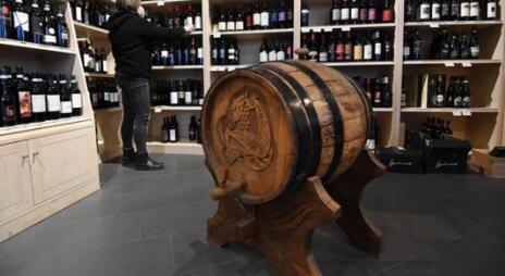 新法令允许葡萄酒商店在18点后继续营业